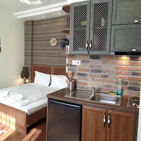 Guest Rooms Maria Luiza Varna Exterior foto