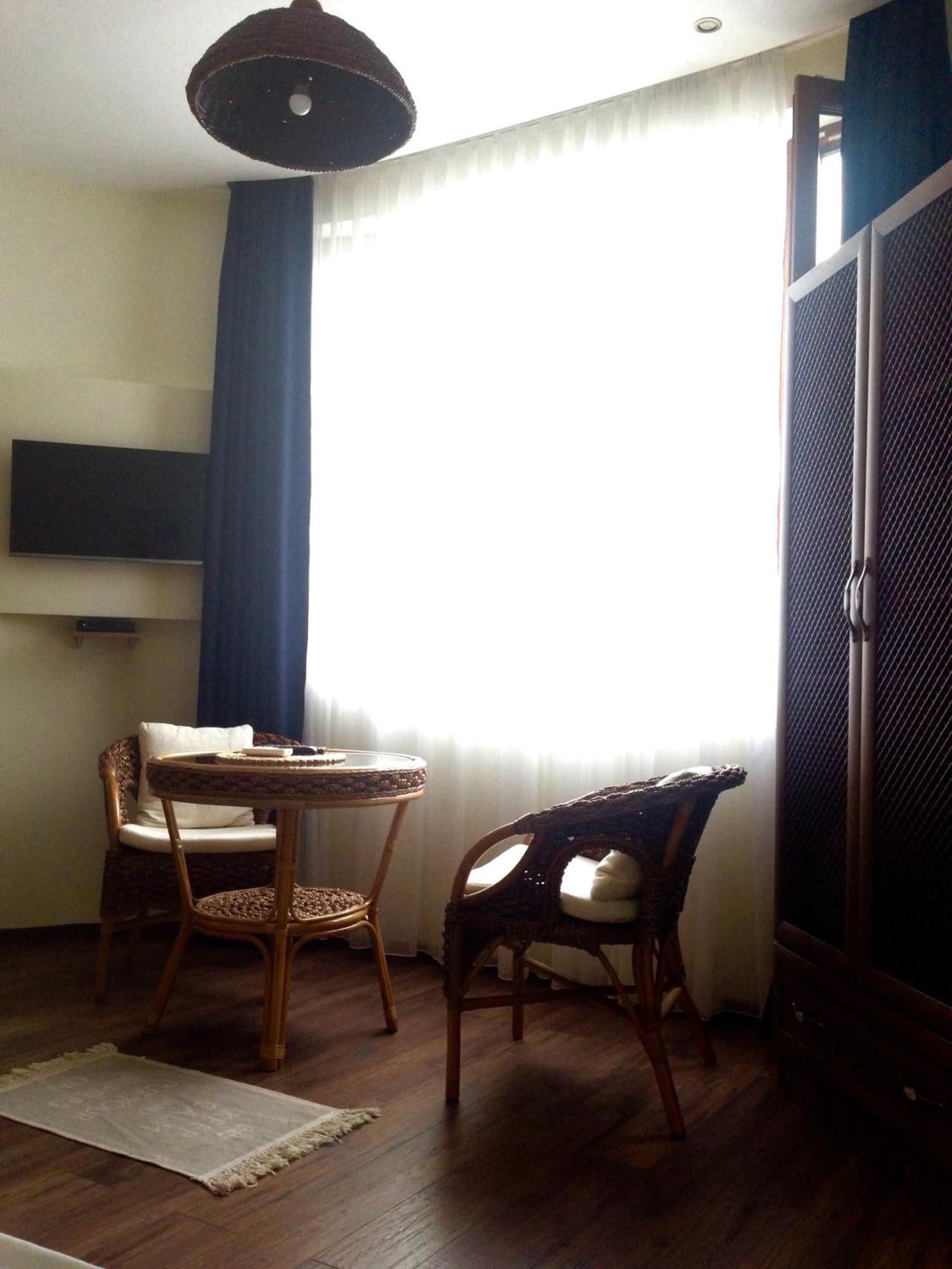 Guest Rooms Maria Luiza Varna Exterior foto