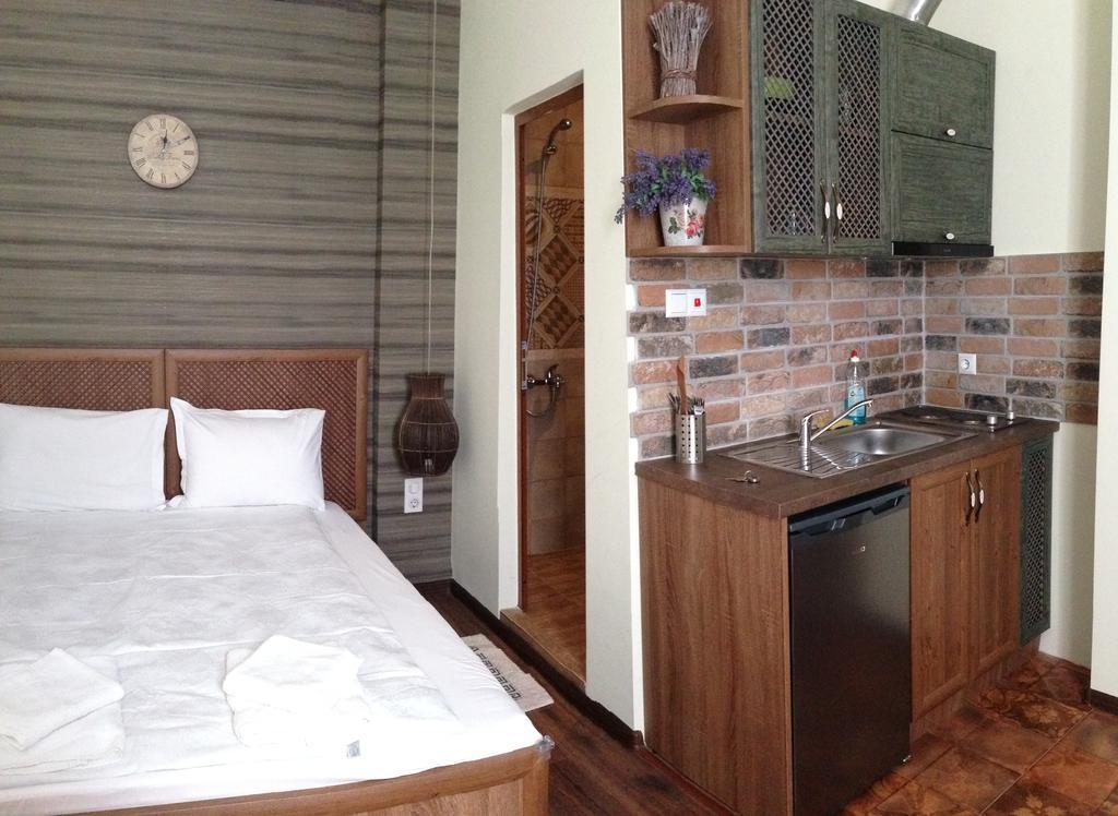 Guest Rooms Maria Luiza Varna Exterior foto