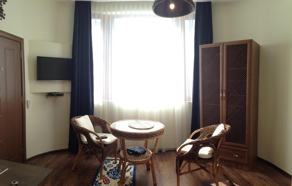 Guest Rooms Maria Luiza Varna Exterior foto