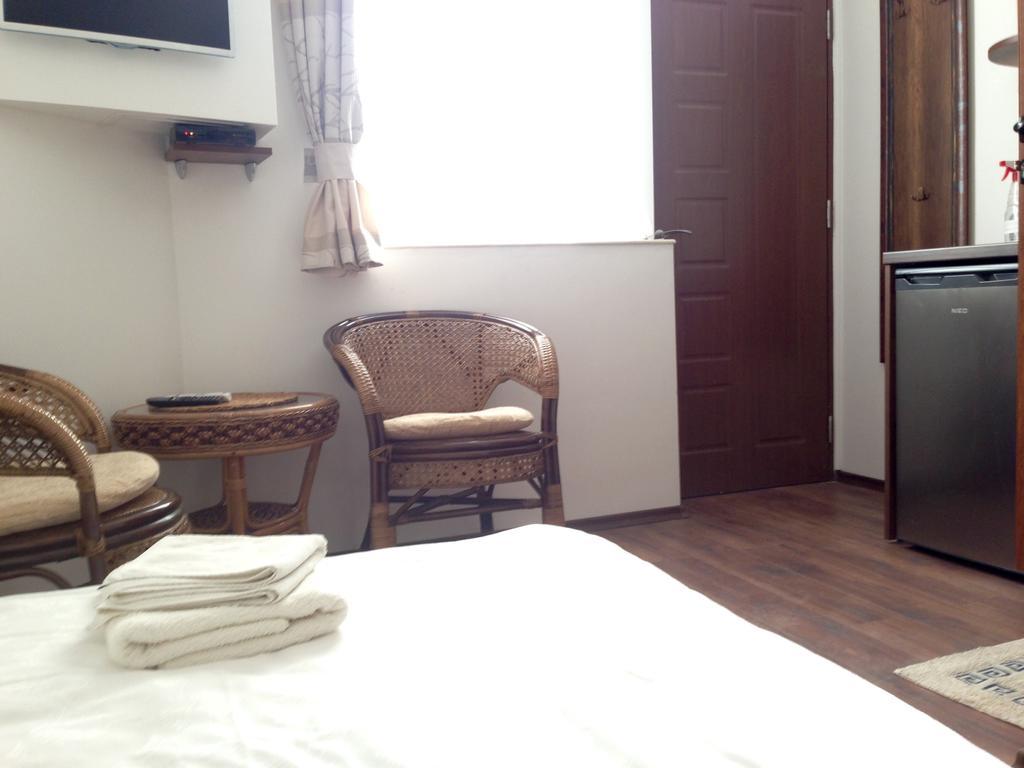 Guest Rooms Maria Luiza Varna Exterior foto