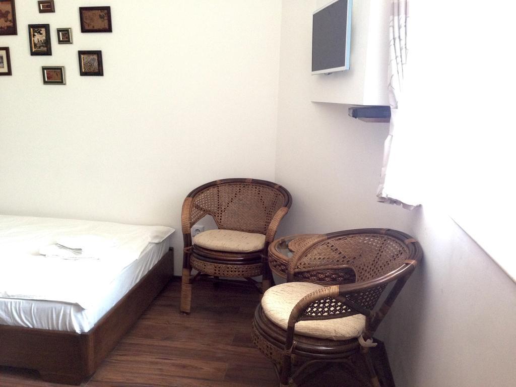 Guest Rooms Maria Luiza Varna Exterior foto